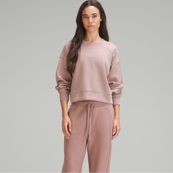 Lululemon Softstreme Cropped Crew in Twilight Rose - Picture 4 of 9